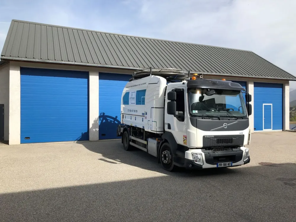 camion-assainissement-vidange-ortenzi-2